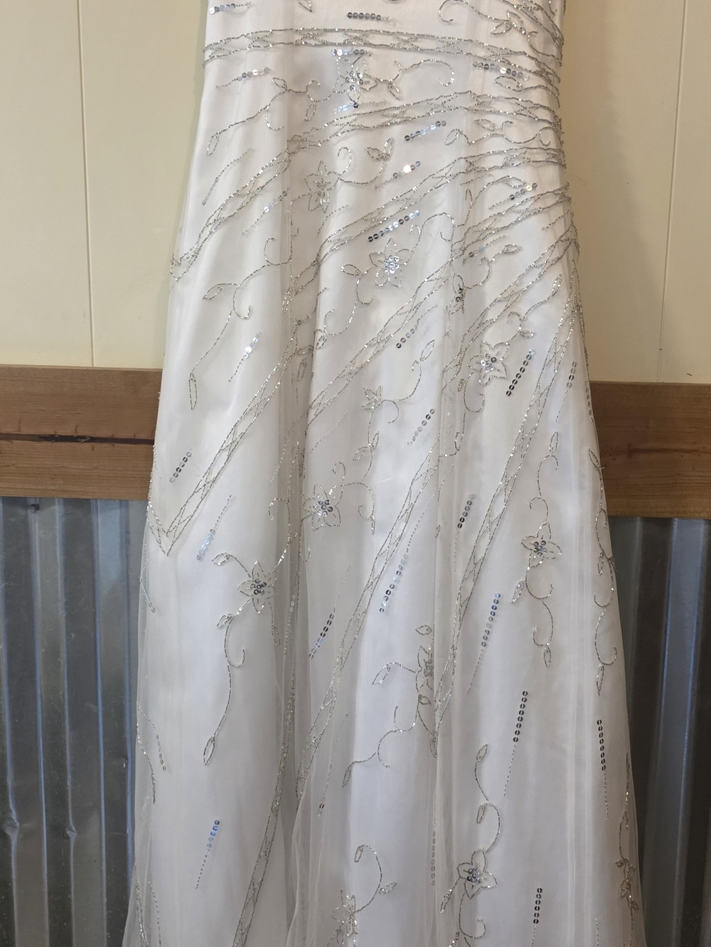 Sean Collection Women's Large White Strapless Beaded Formal Prom Wedding Gown